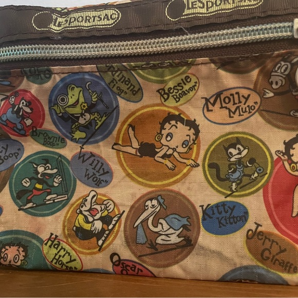 Lesportsac X Tokidoki Mini Bag Pouch  LeSportSac Betty Boop VINTAGE Collectible - Picture 3 of 6